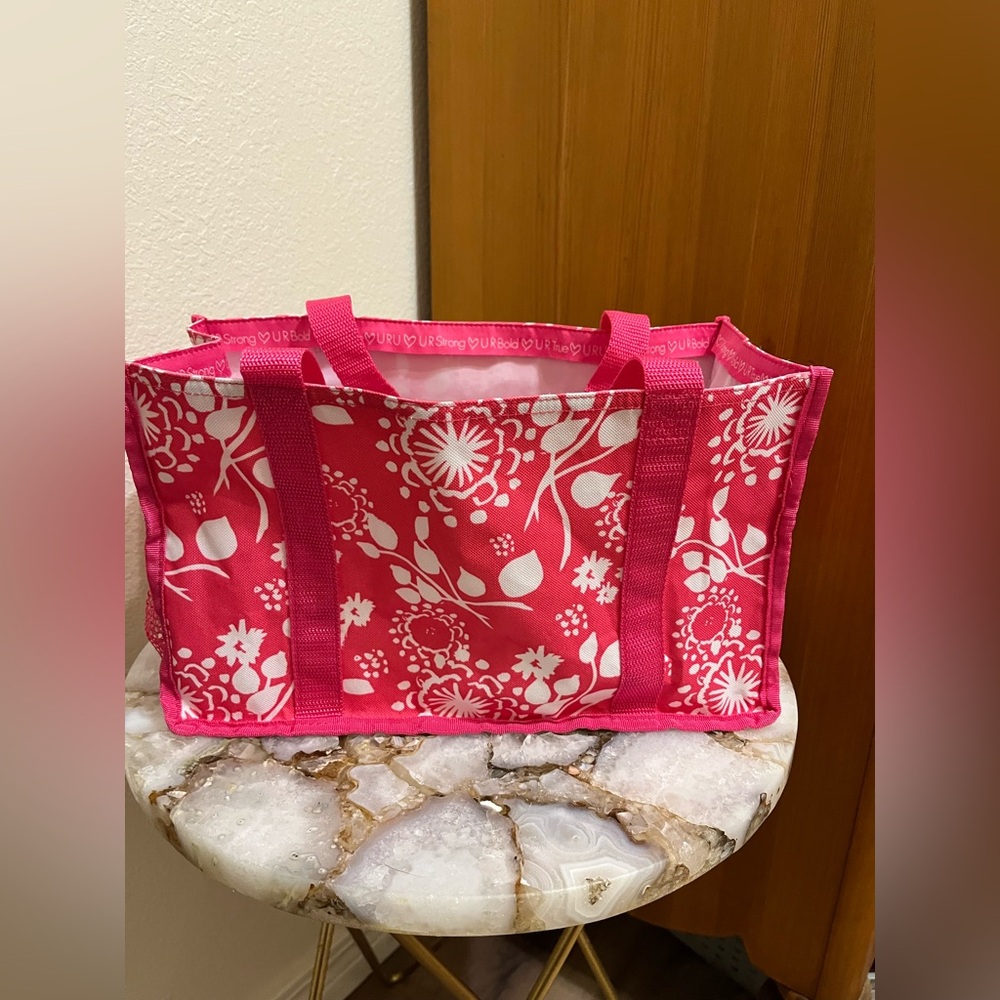 Thirty-one small tote bag.